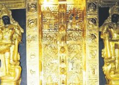 ശബരിമല ക്ഷേത്രത്തില്‍ നിന്ന് മോഷ്ടിച്ച സ്വര്‍ണ്ണപ്പാളികള്‍ അന്താരാഷ്ട്ര പുരാവസ്തു മാഫിയയിൽ എത്തിയെന്ന്