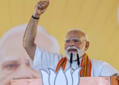 “എൽഡിഎഫും യുഡിഎഫും ഒരുമിച്ച് കേരളത്തെ കൊള്ളയടിക്കുന്നു”: പ്രധാനമന്ത്രി നരേന്ദ്ര മോദി