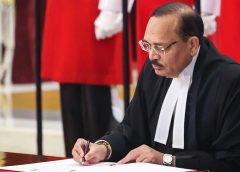 ചീഫ് ജസ്റ്റിസിനെ ബിരുദദാന ചടങ്ങില്‍ മുഖ്യാതിഥിയായി ക്ഷണിച്ചതിനെതിരെ ഹൈദരാബാദില്‍ വിദ്യാർത്ഥികളുടെ പ്രതിഷേധം