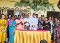വൺ മില്യൻ തൂഫാൻ ഗോൾസ്: തലവടി  സിഎംഎസ് ഹൈസ്കൂളിലെ ഭാഗ്യശാലിക്ക് സൈക്കിൾ സമ്മാനിച്ചു