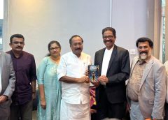 ഡോ. അമാനുല്ല വടക്കാങ്ങരയ്ക്ക് സെപ്രോടെക്, അംവാജ് ഗ്രൂപ്പിന്റെ ആദരം