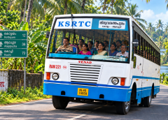 ‘പ്രിയദർശിനി യാത്രാ പദ്ധതി നൂറു ദിവസം പൂര്‍ത്തിയാക്കി; വനിതാ യാത്രക്കാരുടെ എണ്ണത്തില്‍ വന്‍ വര്‍ദ്ധനവെന്ന് കെ എസ് ആര്‍ ടി സി