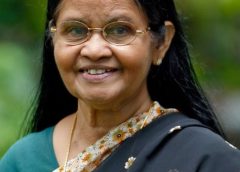 ചലച്ചിത്ര-നാടക നടി സാവിത്രി ശ്രീധരൻ അന്തരിച്ചു; അരങ്ങിലും വെള്ളിത്തിരയിലും പതിറ്റാണ്ടുകൾ നീണ്ട അഭിനയജീവിതത്തിന് വിട