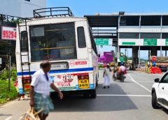 പന്നിയങ്കര ടോൾ പ്ലാസയിൽ അഞ്ച് കെഎസ്ആർടിസി ബസുകൾ തടഞ്ഞ സംഭവം; ഫാസ്റ്റാഗ് പണമടയ്ക്കുന്നതിൽ വീഴ്ചയില്ല, ബാങ്കിന്റെ സാങ്കേതിക പിഴവെന്ന് കെഎസ്ആർടിസി